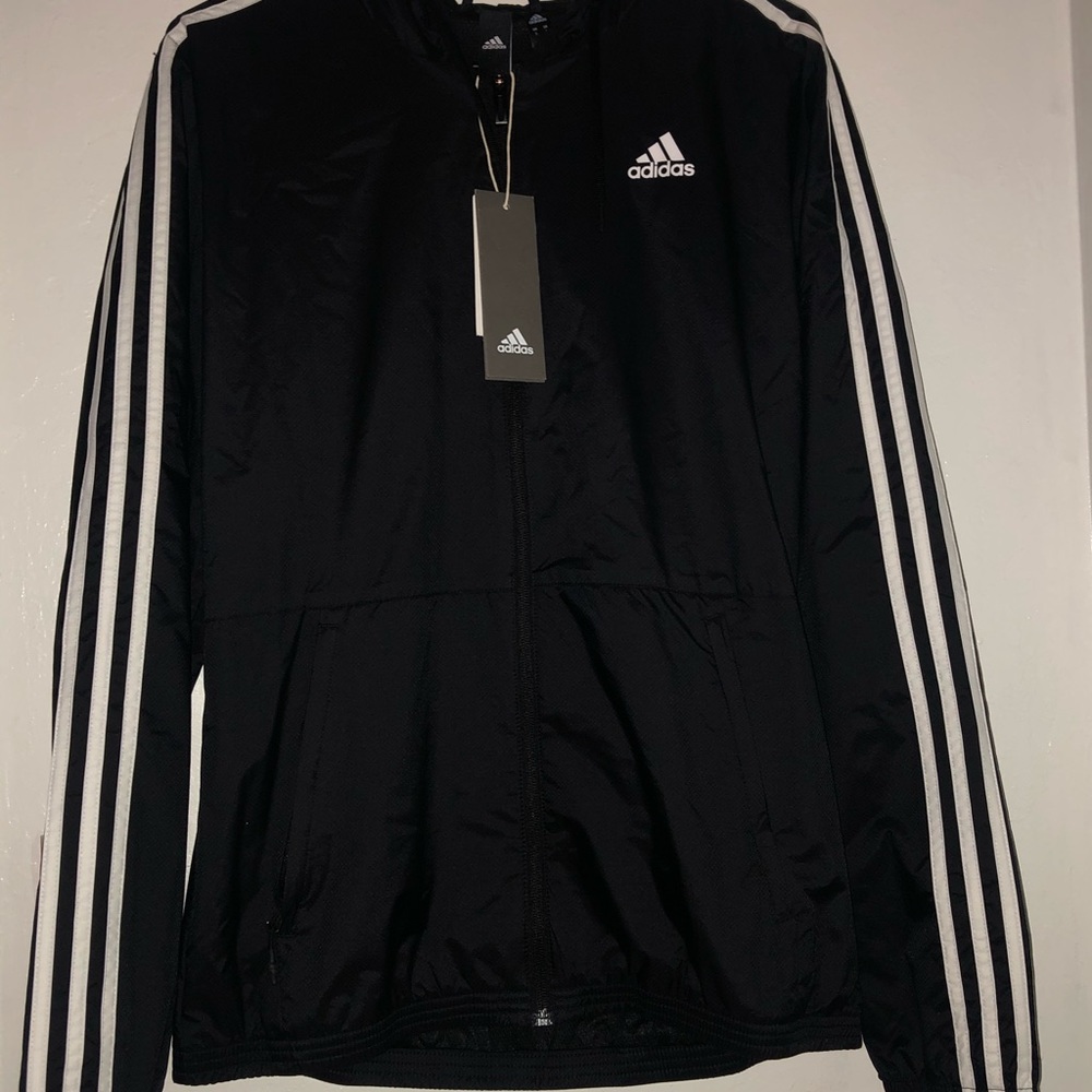 Wind jacket
